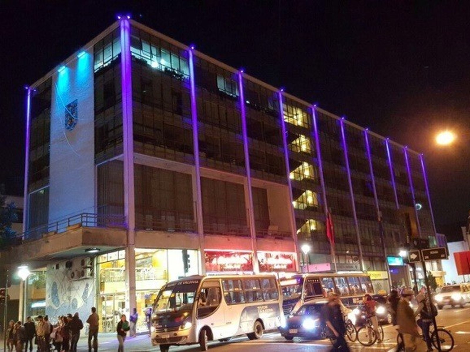 Iluminación Edificio Municipal Concepción